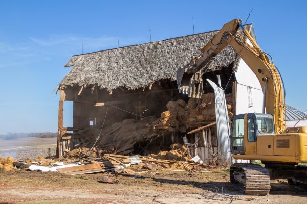 Barn Demolition in Pflugerville