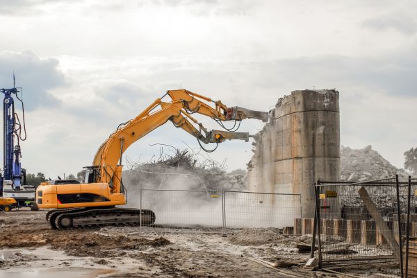 Silo Demolition in Pflugerville