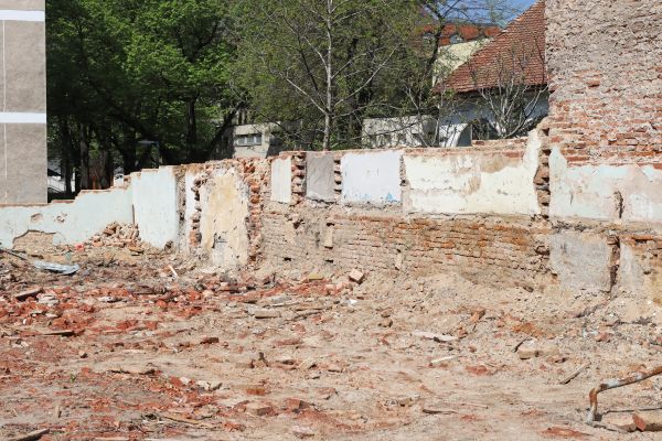 Brick Wall Demolition in Pflugerville
